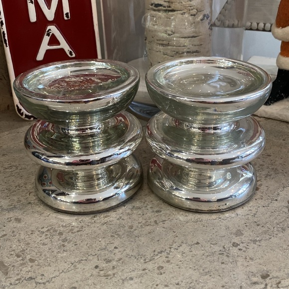 West Elm Candle Holders. Set of 2. - Picture 4 of 7